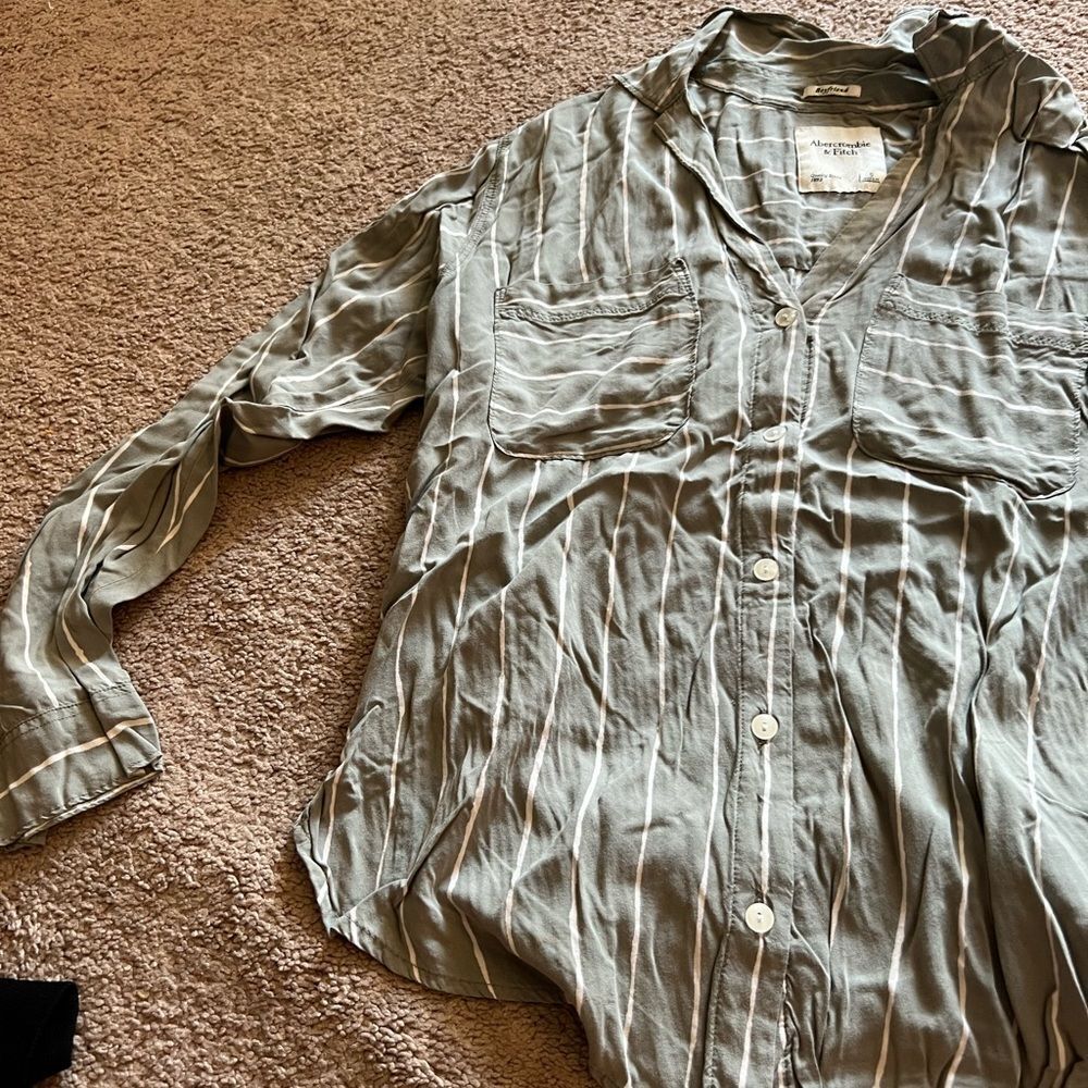 Abercrombie Small Button Down Striped - image 4